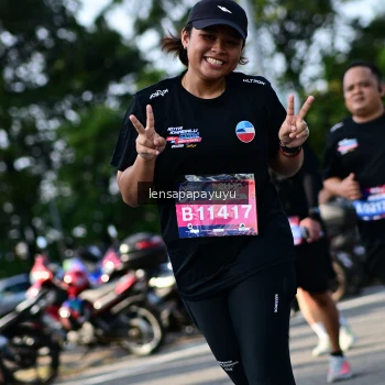 Runner Photo 4143370