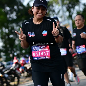Runner Photo 4143372