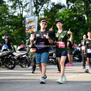 Runner Photo 4143383
