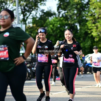 Runner Photo 4143389