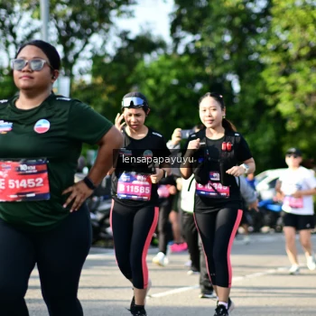 Runner Photo 4143390