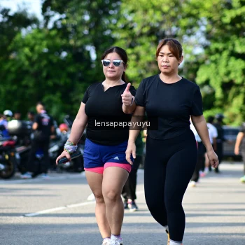 Runner Photo 4143451