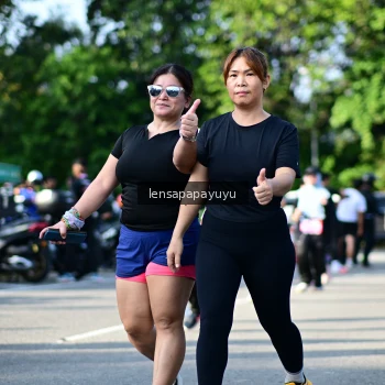 Runner Photo 4143453