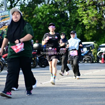 Runner Photo 4143460