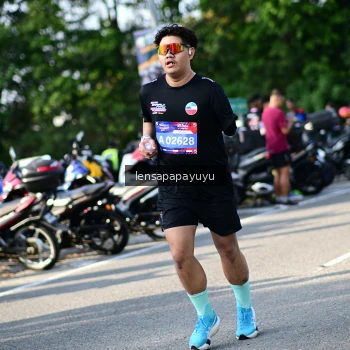 Runner Photo 4143552