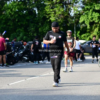 Runner Photo 4143581