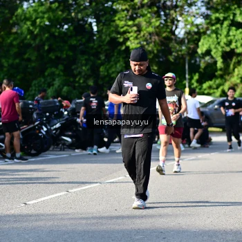Runner Photo 4143586
