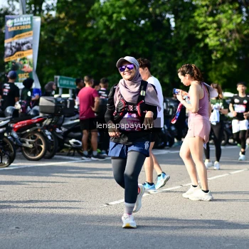 Runner Photo 4143608