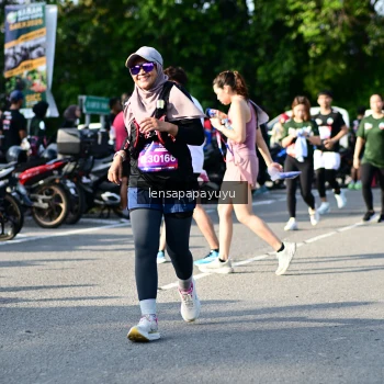 Runner Photo 4143609
