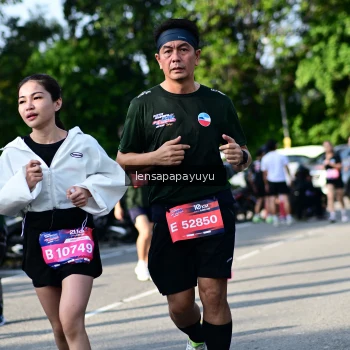 Runner Photo 4143638