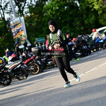 Runner Photo 4143648
