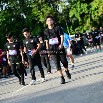 Runner Photo 4143687