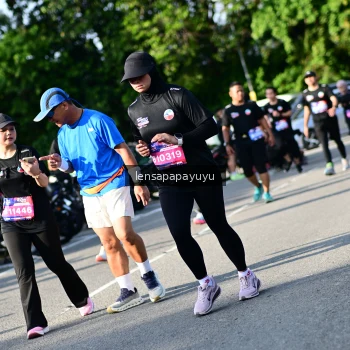 Runner Photo 4143698