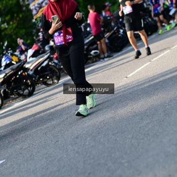 Runner Photo 4143740