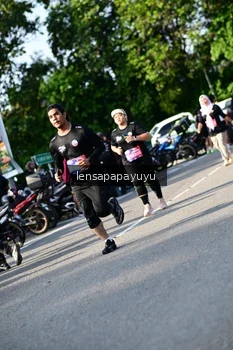 Runner Photo 4143747