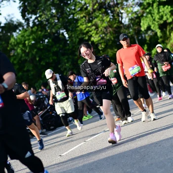 Runner Photo 4143761