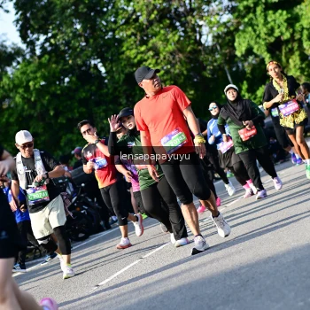 Runner Photo 4143769