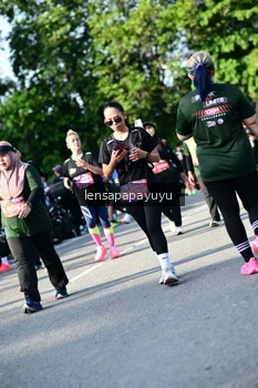 Runner Photo 4143820