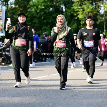 Runner Photo 4143826
