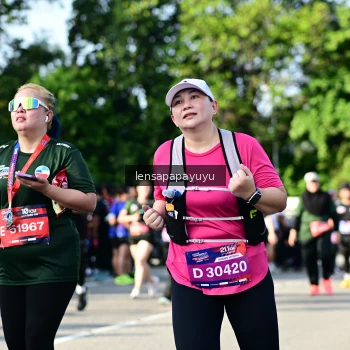 Runner Photo 4143843