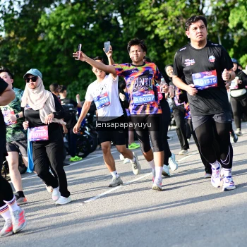 Runner Photo 4143902