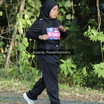 Runner Photo 4143914