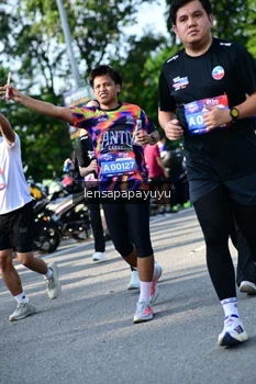 Runner Photo 4143947
