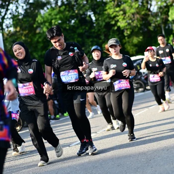 Runner Photo 4143952