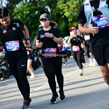 Runner Photo 4143964
