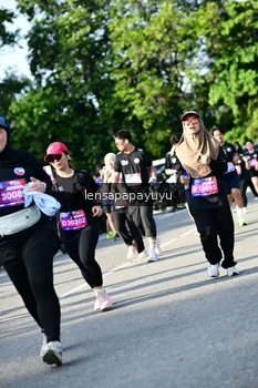 Runner Photo 4143966