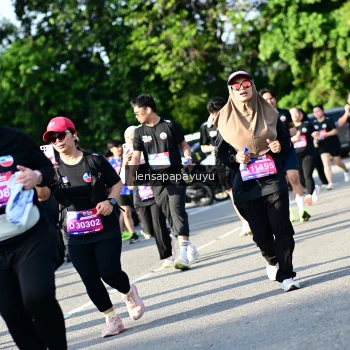 Runner Photo 4143967