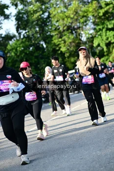 Runner Photo 4143968
