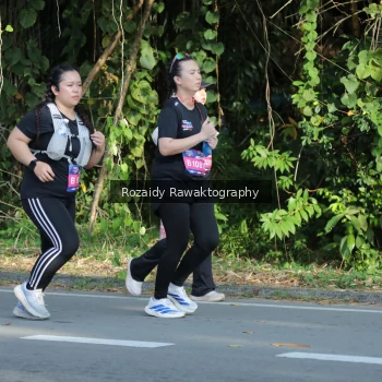 Runner Photo 4143975