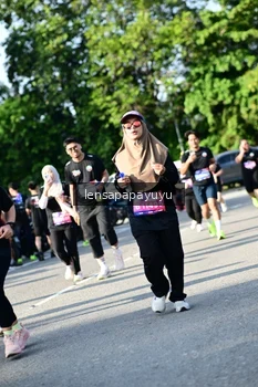 Runner Photo 4143977