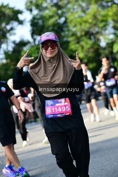 Runner Photo 4143983