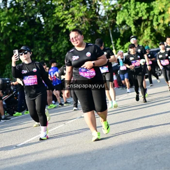 Runner Photo 4144005