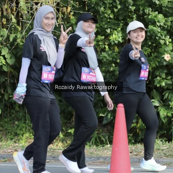 Runner Photo 4144018