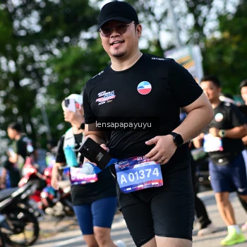 Runner Photo 4144020