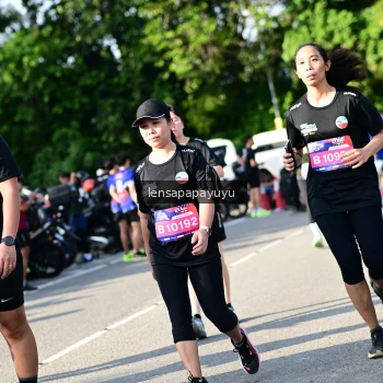 Runner Photo 4144030