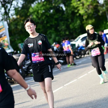 Runner Photo 4144045