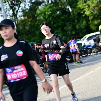 Runner Photo 4144051