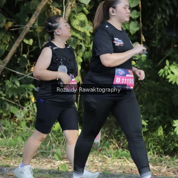 Runner Photo 4144071