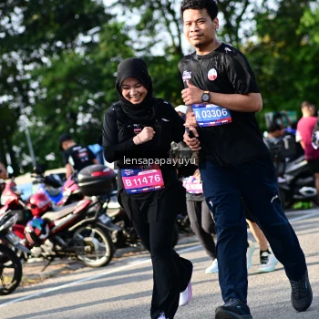 Runner Photo 4144075