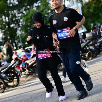 Runner Photo 4144081