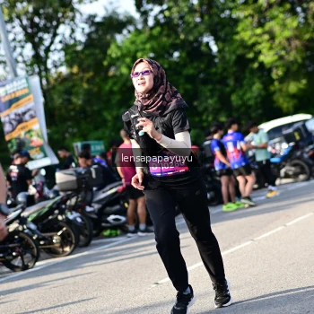 Runner Photo 4144087