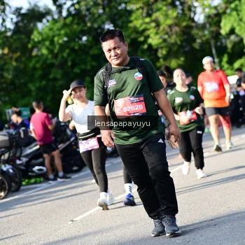 Runner Photo 4144092
