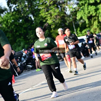 Runner Photo 4144103