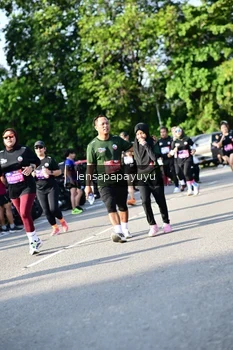 Runner Photo 4144122
