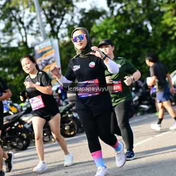 Runner Photo 4144131