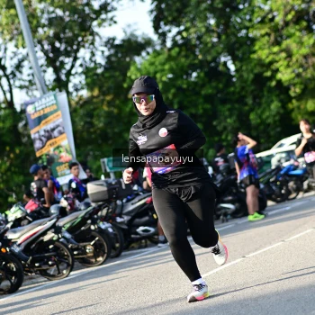 Runner Photo 4144147